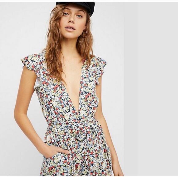 Free People Ruffle Your Feathers Floral Wide Leg Jumpsuit Women’s Large - Picture 2 of 11